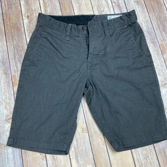 Volcom Other - Volcom Shorts Sz 28 Dark Gray EUC